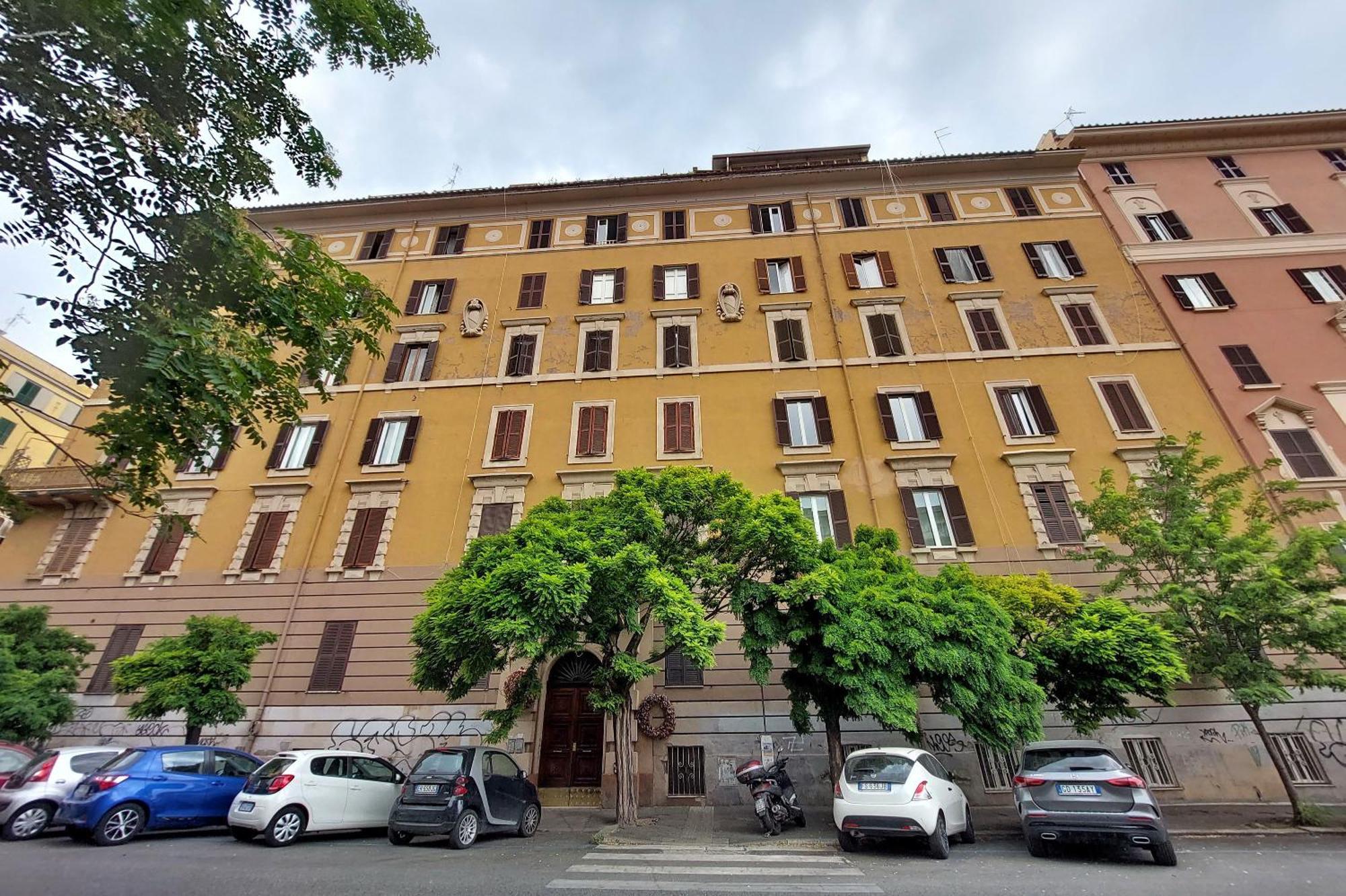 Prestigious Re Di Roma Apartment Exteriör bild